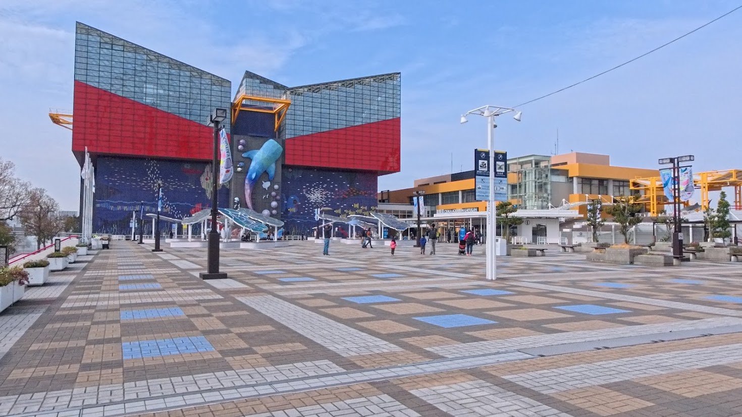 Osaka Aquarium Kaiyukan exterior